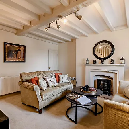 2 Bed In Richmond 91350 Casa vacanze Easby